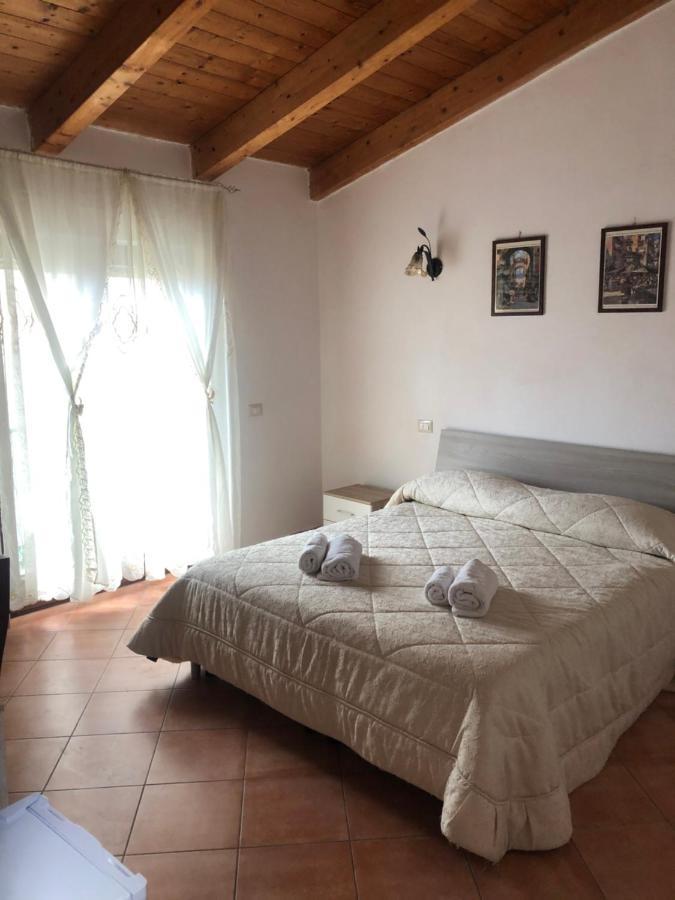 Bed & Breakfast Il Sentiero Аджерола Экстерьер фото